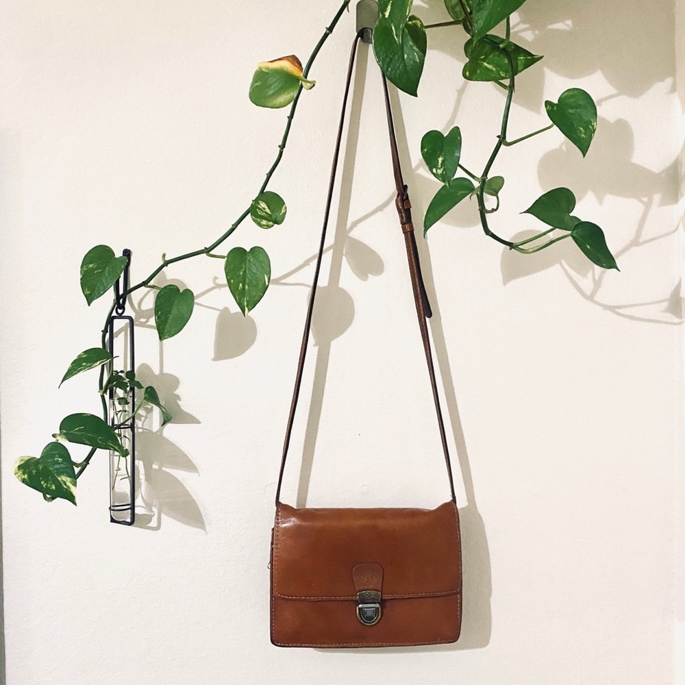 Patricia Nash leather crossbody bag